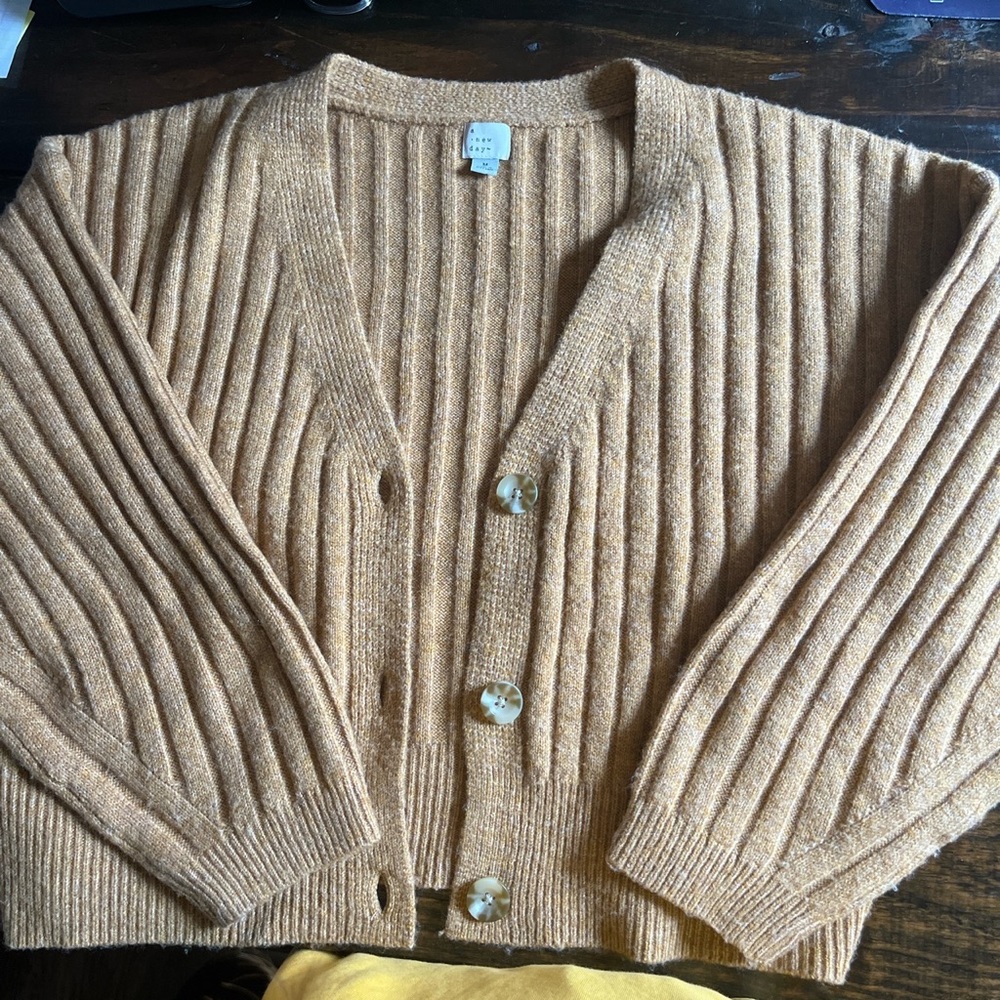 Target Semi Cropped Cardigan